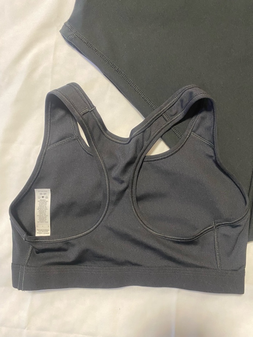 Nike Black Athletic Leggings with Matching Sports Bra size S - Picture 4 of 6